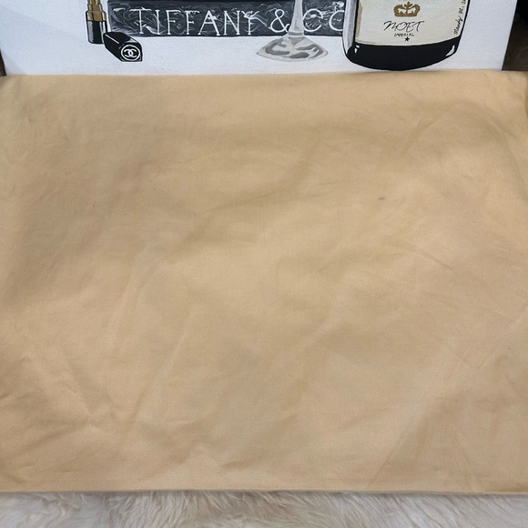 Louis Vuitton Dust Bag XL Size W 17.9 X H 14” - Picture 6 of 6